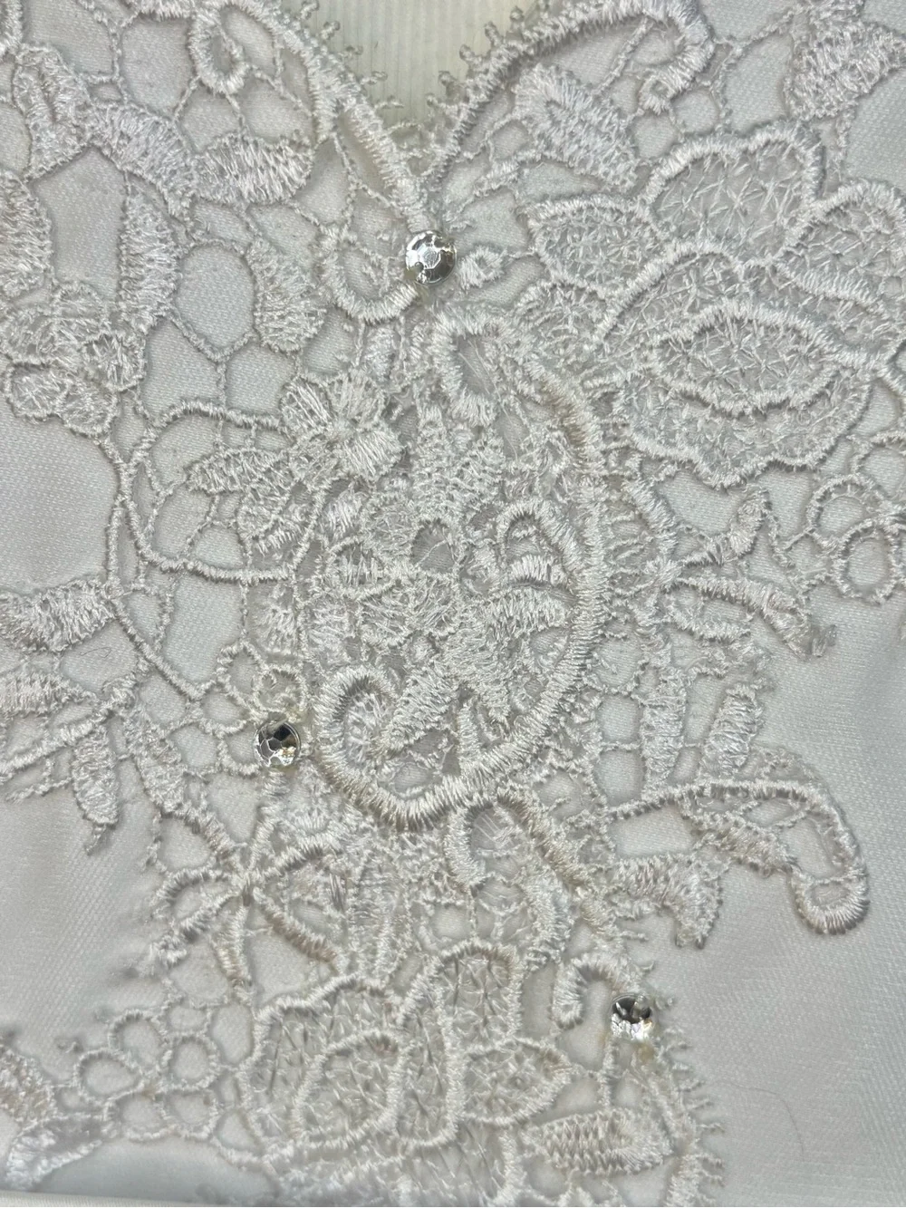 Elegant White Lace & Tulle Girls' Formal Dress